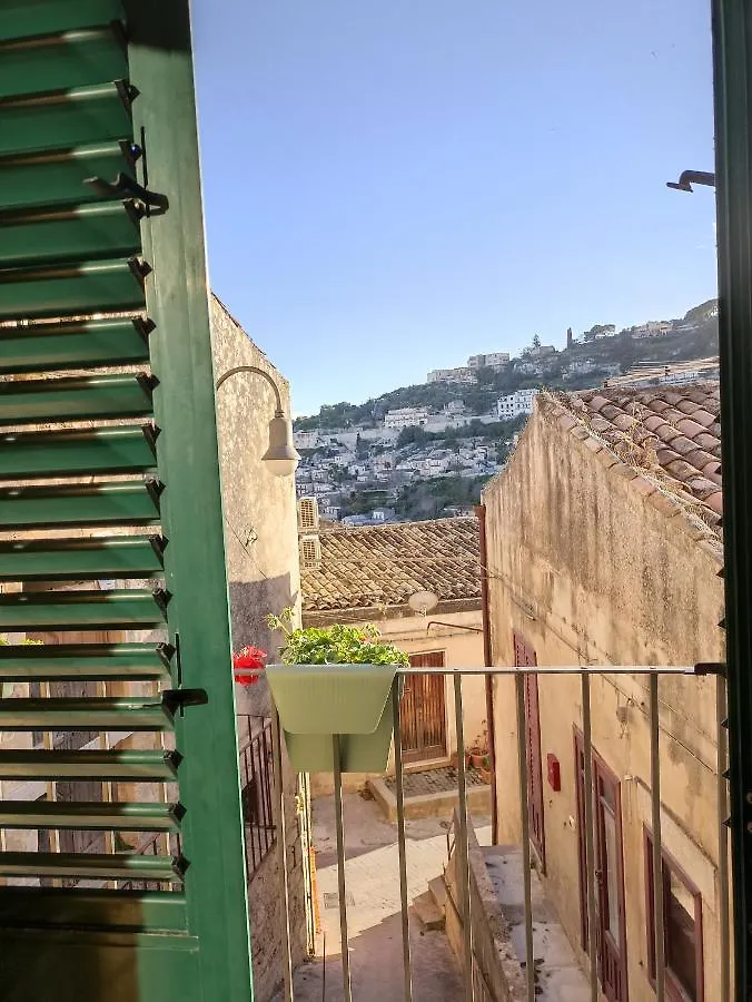 Casa Basilico' A Modica Vicino Duomo S. Giorgio Villa 0*,